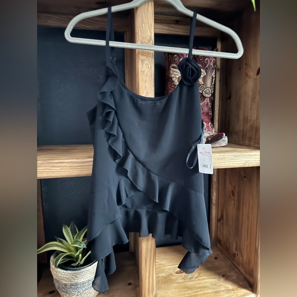 NWT Lucky Brand blank ruffle top